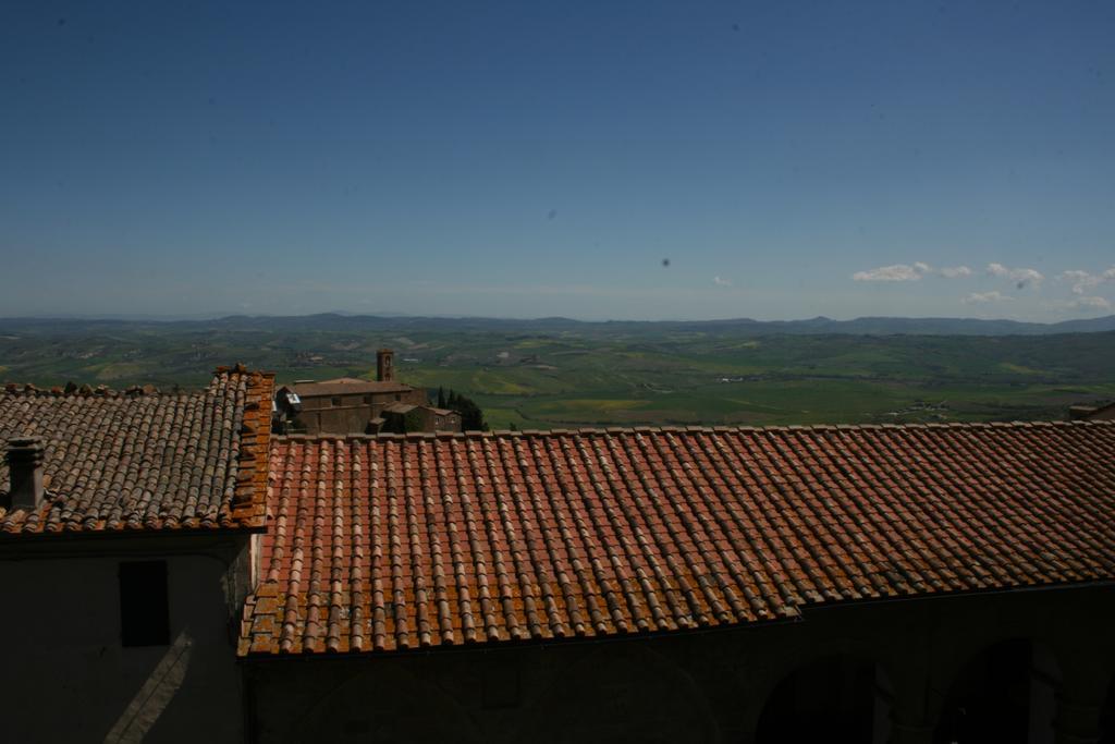 Scalette Di Piazza B&B Montalcino Exterior foto