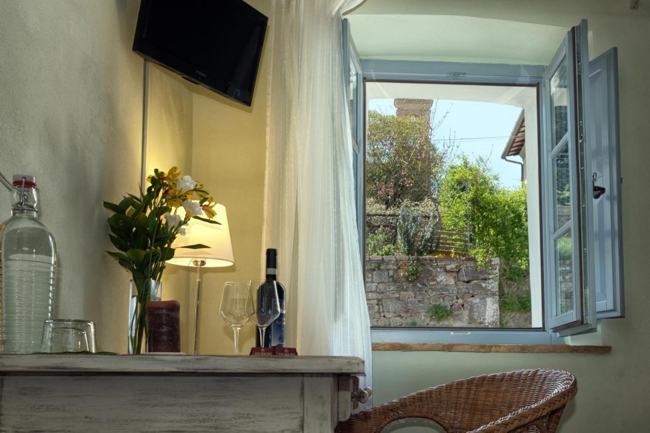 Scalette Di Piazza B&B Montalcino Exterior foto